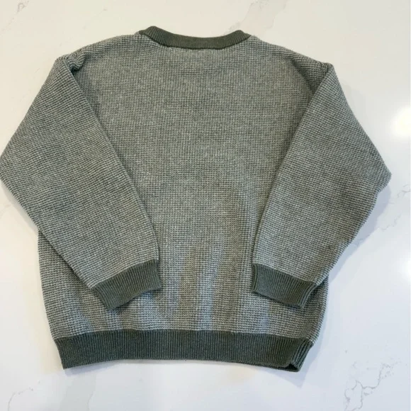 Zara Green and Burgundy Crewneck Sweaters - Picture 6 of 9